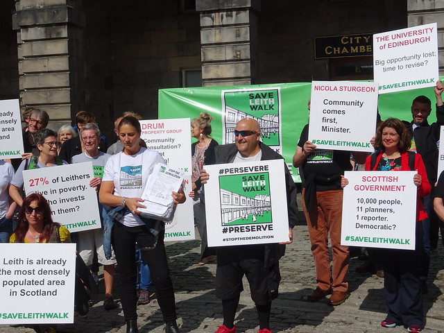 30329970098_c74bb057ff_z